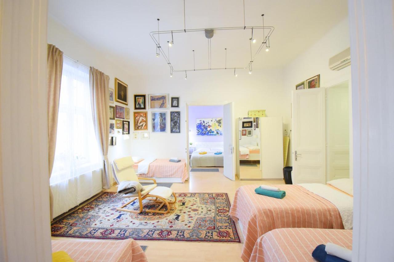 Donos Art Apartment Zagabria Esterno foto