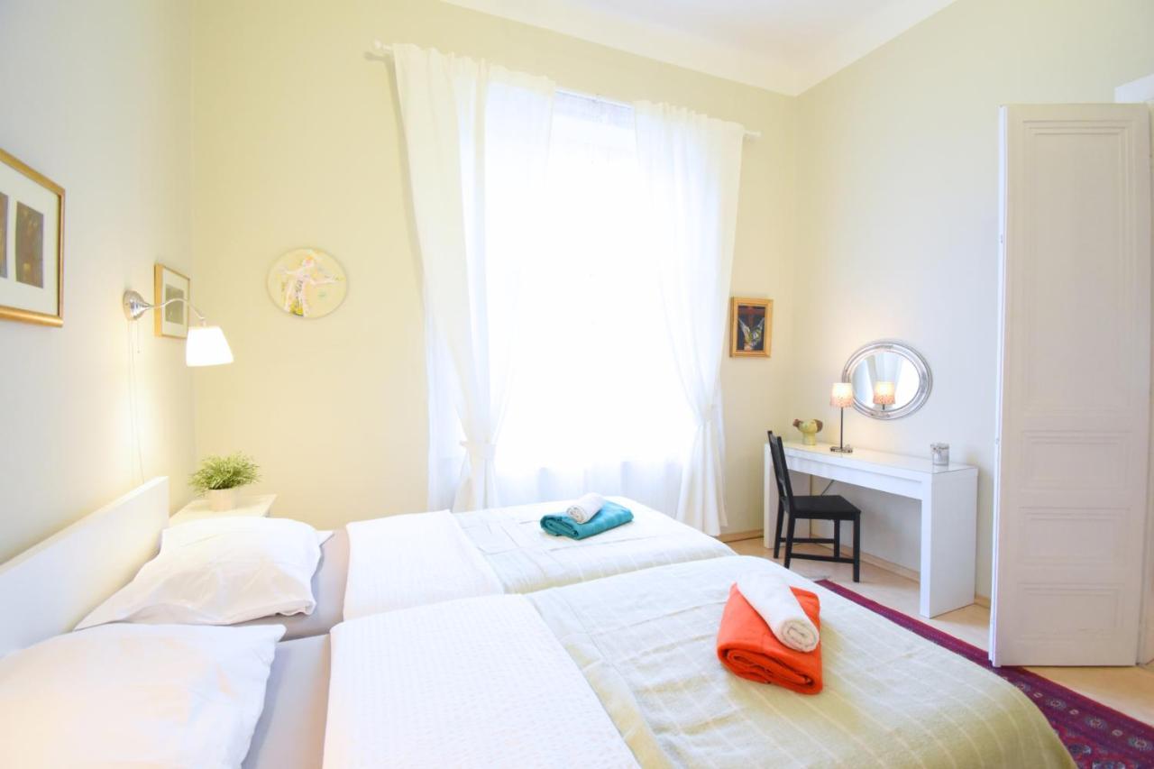 Donos Art Apartment Zagabria Esterno foto