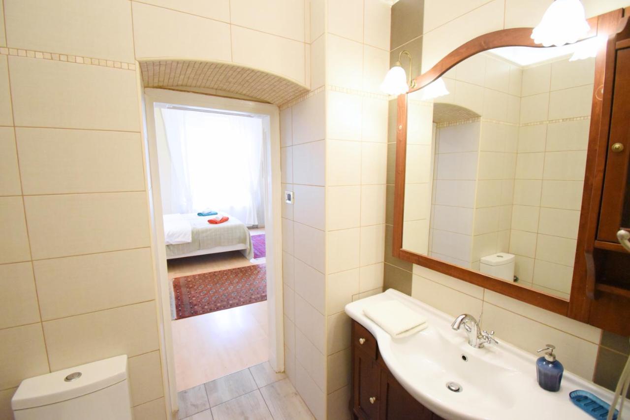 Donos Art Apartment Zagabria Esterno foto